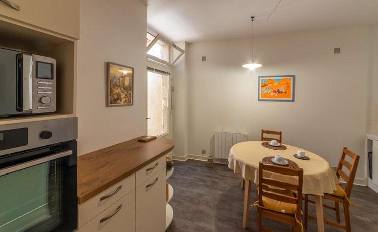 Rue Du Barri Apartment กอร์เดอซูร์ซีแยล ภายนอก รูปภาพ